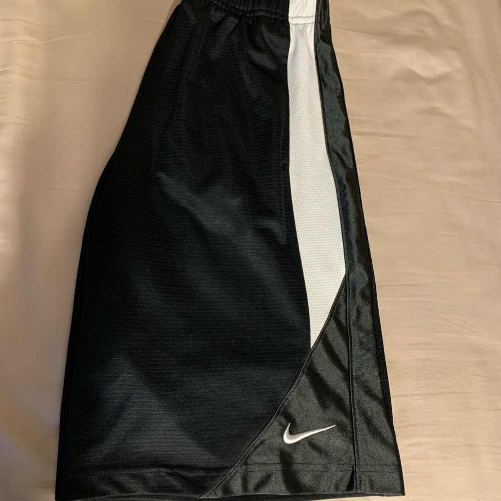 Nike shorts with pockets.